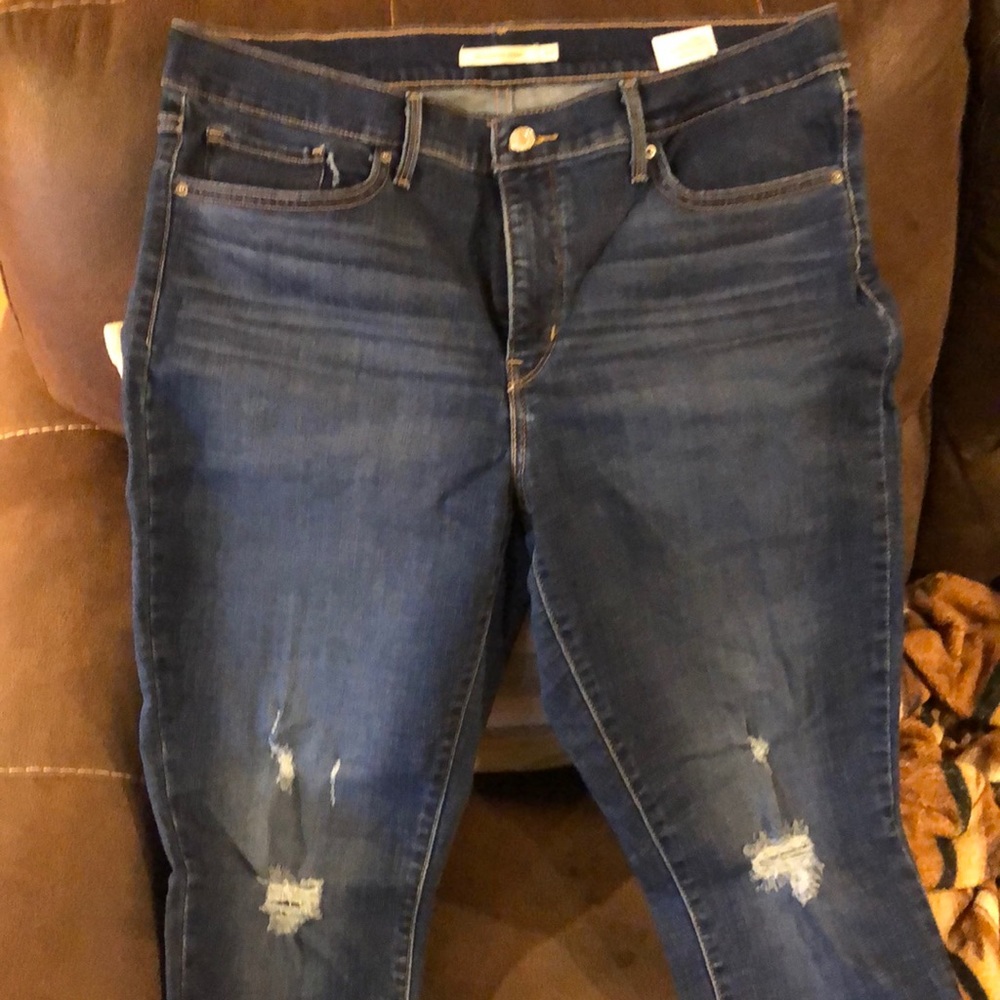 Levi’s 311 Women’s jeans